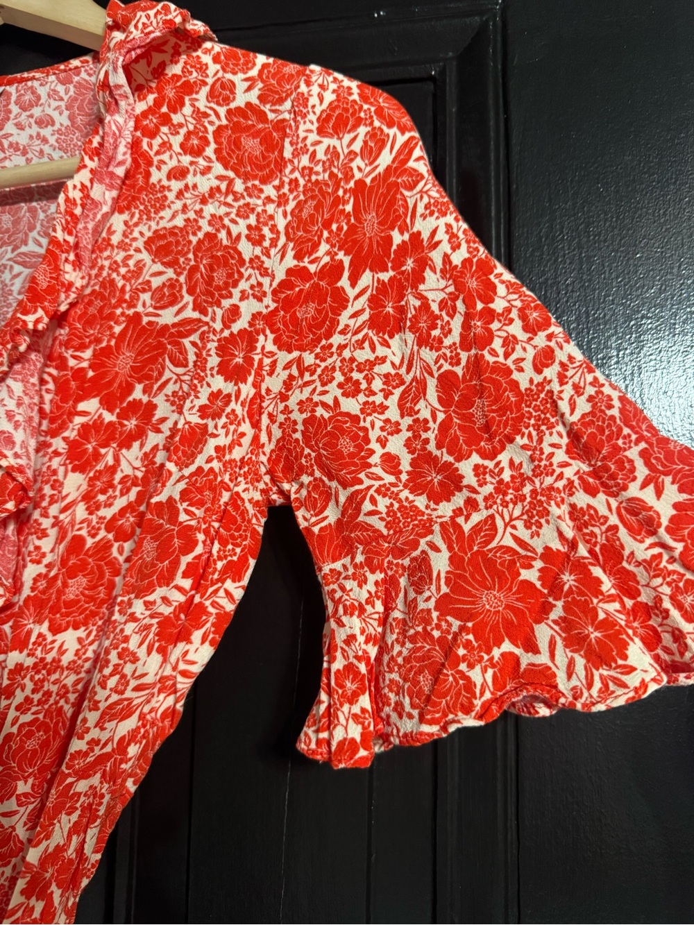 Floral Ruffle Wrap Dress small - Picture 5 of 6
